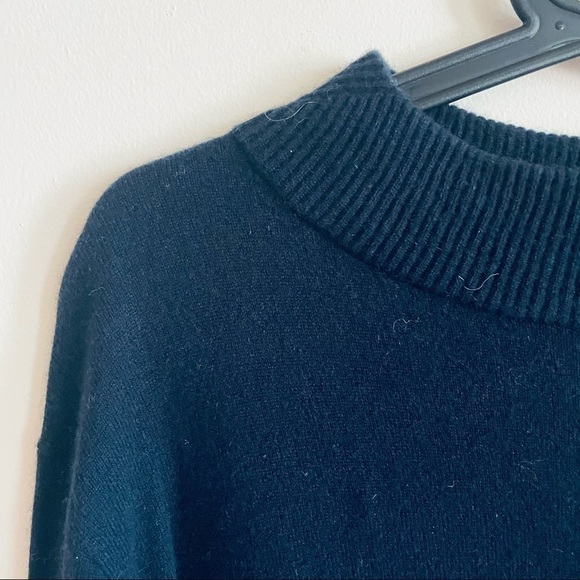 RAG & BONE Navy Mockneck Split Hem 100% Cashmere Sweater - Picture 2 of 10